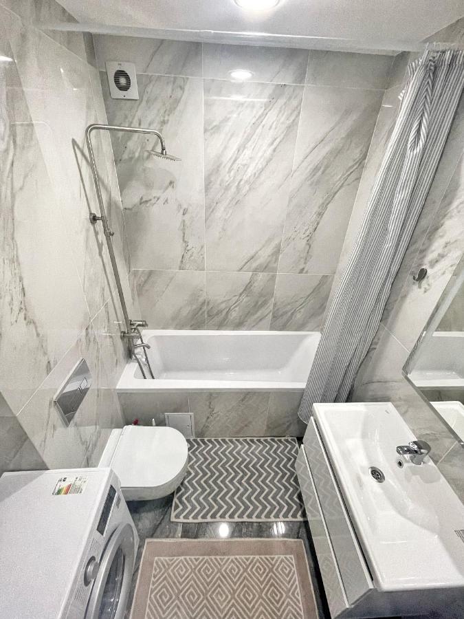 Beautiful Apartment In 基希讷乌 外观 照片